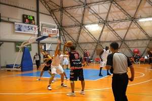 Angiulli Bari - Cus Basket Foggia 63-61 nel campionato di serie D girone A pugliese di basket