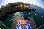 Leggi: Polignano a Mare attende i campioni della  Red Bull Cliff Diving World Series